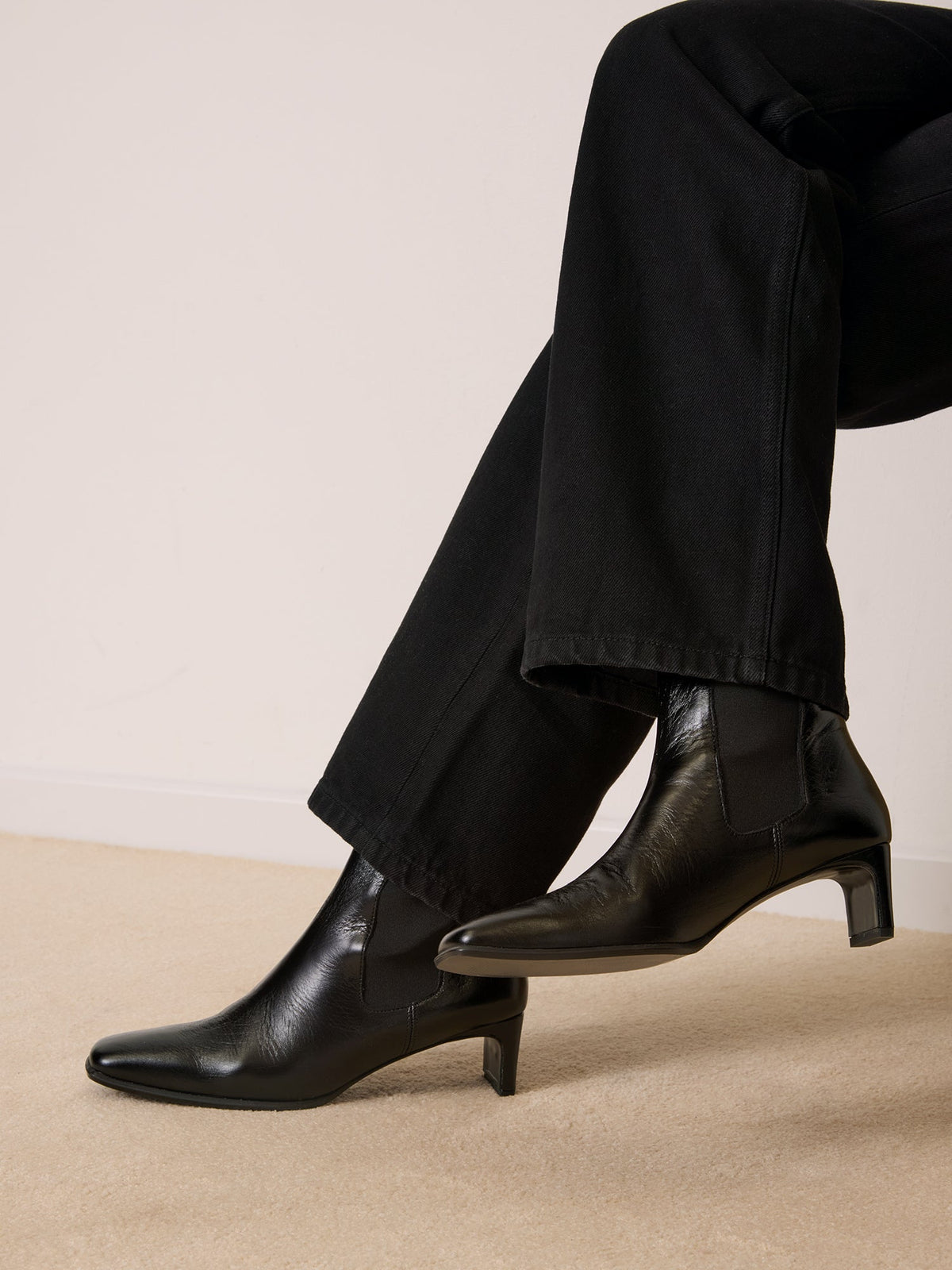 CHELSEA Boots
